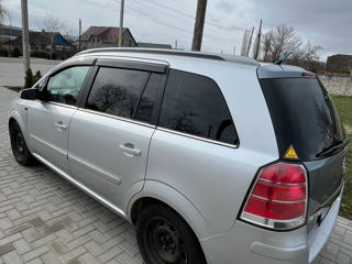 Opel Zafira foto 3