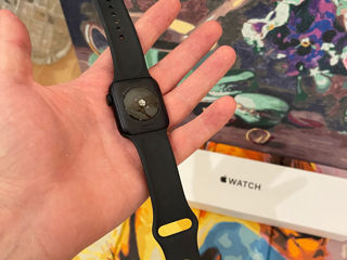 Apple Watch SE (2nd Gen) 40mm Midnight Aluminum foto 4