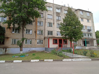 Apartament cu 2 camere, 36 m², Centru, Glodeni foto 11