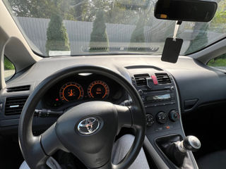 Toyota Auris foto 9