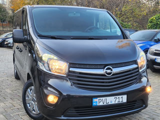 Opel Vivaro foto 15