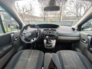 Renault Scenic foto 6