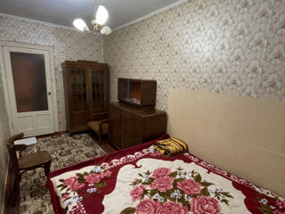 Apartament cu 3 camere, 45 m², Botanica, Chișinău