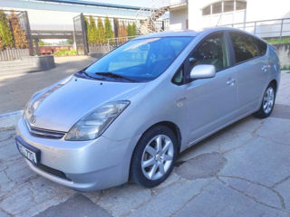 Toyota Prius foto 1