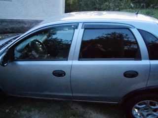 Opel Corsa foto 4