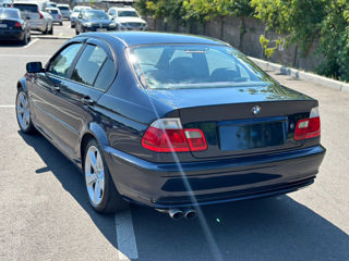 BMW 3 Series foto 4