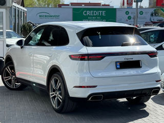 Porsche Cayenne foto 4