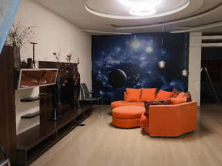 Ap. 3 cam., 128 м², 1/6 et.