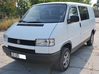 Volkswagen Transporter foto 1