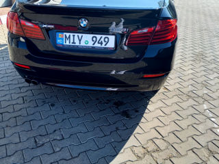 BMW 5 Series foto 3