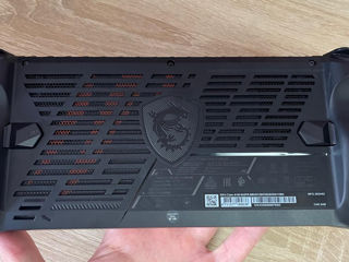 Портативная консоль MSI Claw A1M-042FR foto 5