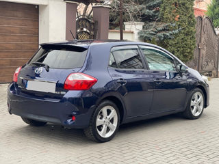 Toyota Auris foto 4