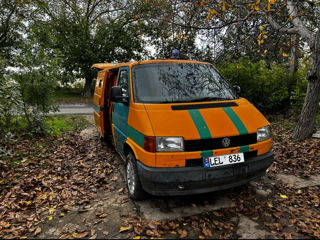 Volkswagen Transporter foto 1