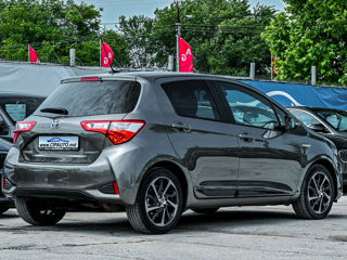 Toyota Yaris foto 5