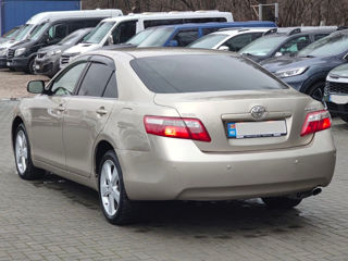 Toyota Camry foto 5