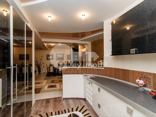 Townhouse cu 4 nivele, 226 mp, reparație euro, Buiucani 245000  € ! foto 7