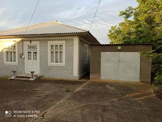 Se vinde casă în centrul satului Drochia foto 3