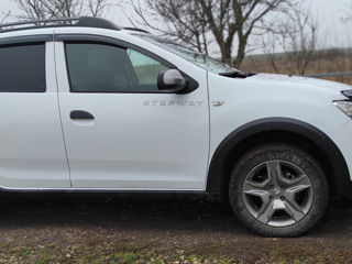 Dacia Sandero Stepway foto 2