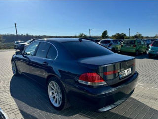 BMW 7 Series foto 2