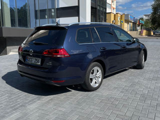 Volkswagen Golf foto 4