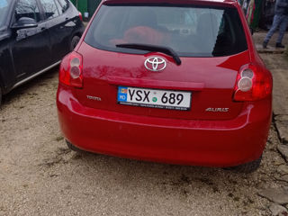 Toyota Auris foto 5