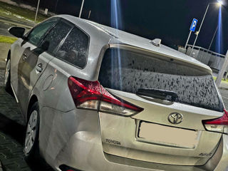 Toyota Auris foto 3