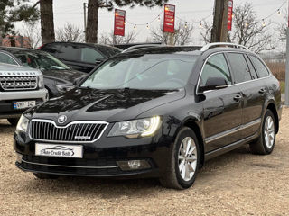 Skoda Superb фото 5