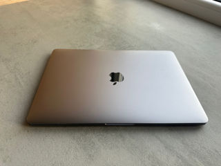 MacBook 13 foto 3