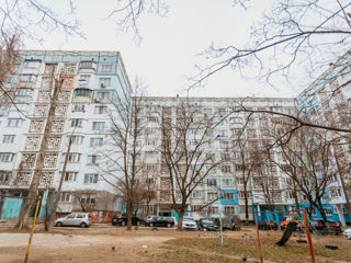 Apartament cu 1 cameră, 35 m², Botanica, Chișinău foto 10