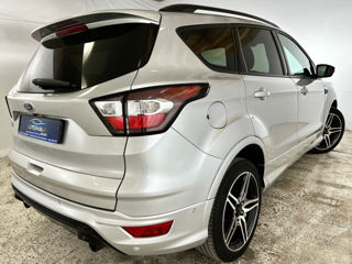 Ford Kuga foto 6