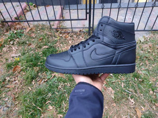 Nike air Jordan black foto 3