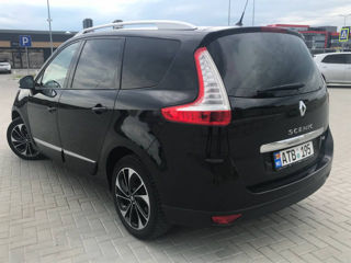 Renault Grand Scenic foto 4