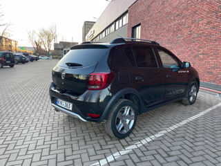 Dacia Sandero Stepway foto 2