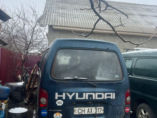 Hyundai H-1 Truck