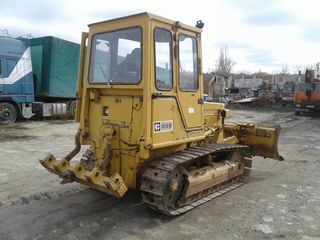 Buldozer CAT D3 foto 8