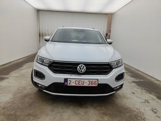 Volkswagen T-Roc foto 3