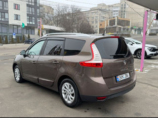 Renault Grand Scenic foto 5