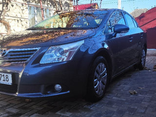 Toyota Avensis foto 3