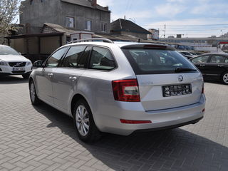 Skoda Octavia foto 5