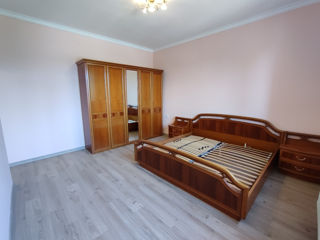 Apartament cu 3 camere, 150 m², Telecentru, Chișinău foto 6