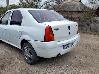 Dacia Logan foto 5