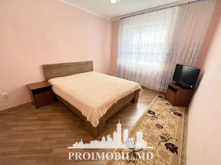 Apartament cu 3 camere, 125 m², Centru, Chișinău foto 4