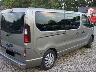 Opel Vivaro foto 2