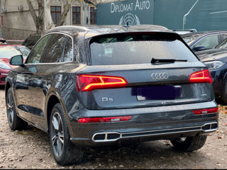 Audi Q5 e-tron