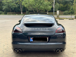 Porsche Panamera foto 7