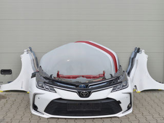 Toyota Yaris от 1 модели до 4 .есть всё foto 5