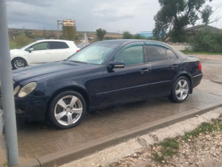 Mercedes E-Class foto 5