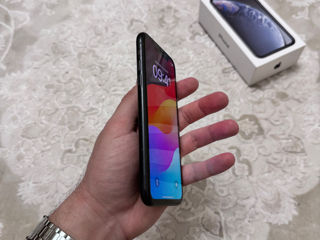 iPhone XR 64GB Black foto 6