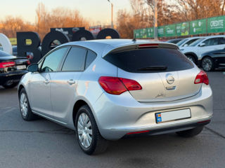 Opel Astra foto 8