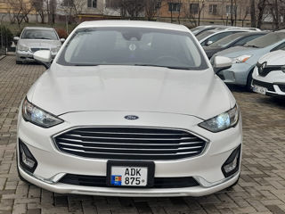 Ford Fusion foto 14